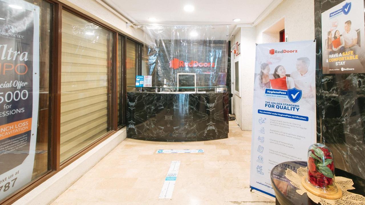 Reddoorz Premium Near Greenbelt Makati - Vaccinated Staff Makati City Extérieur photo